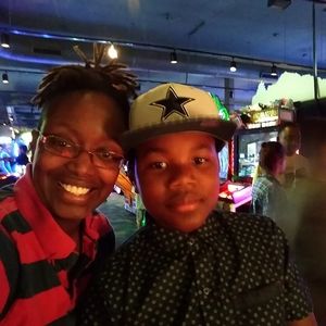 Meet your Posher, Renee